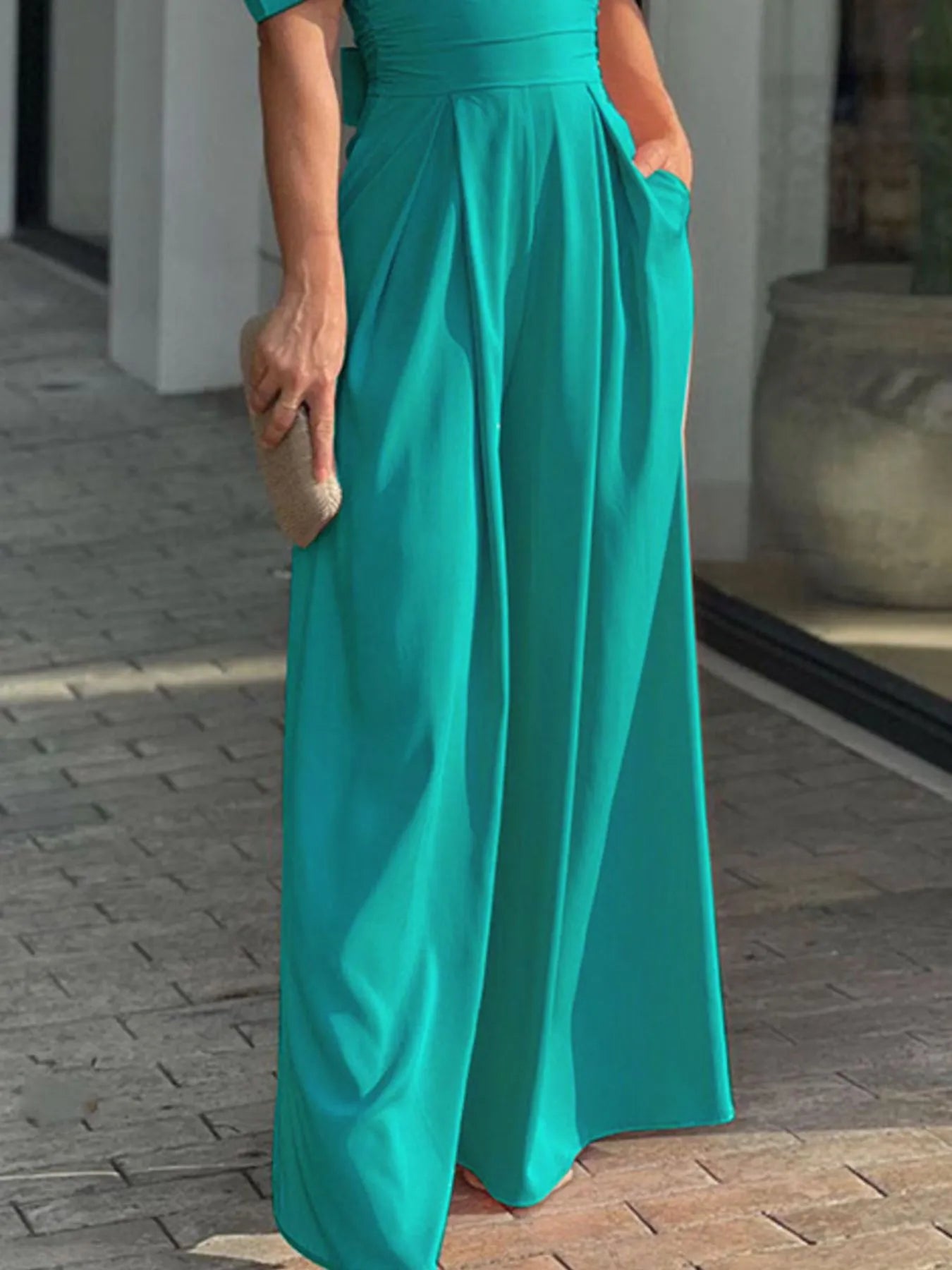 Full Size Cutout V-Neck Puff Sleeve Jumpsuit Plus Size - Fashorio