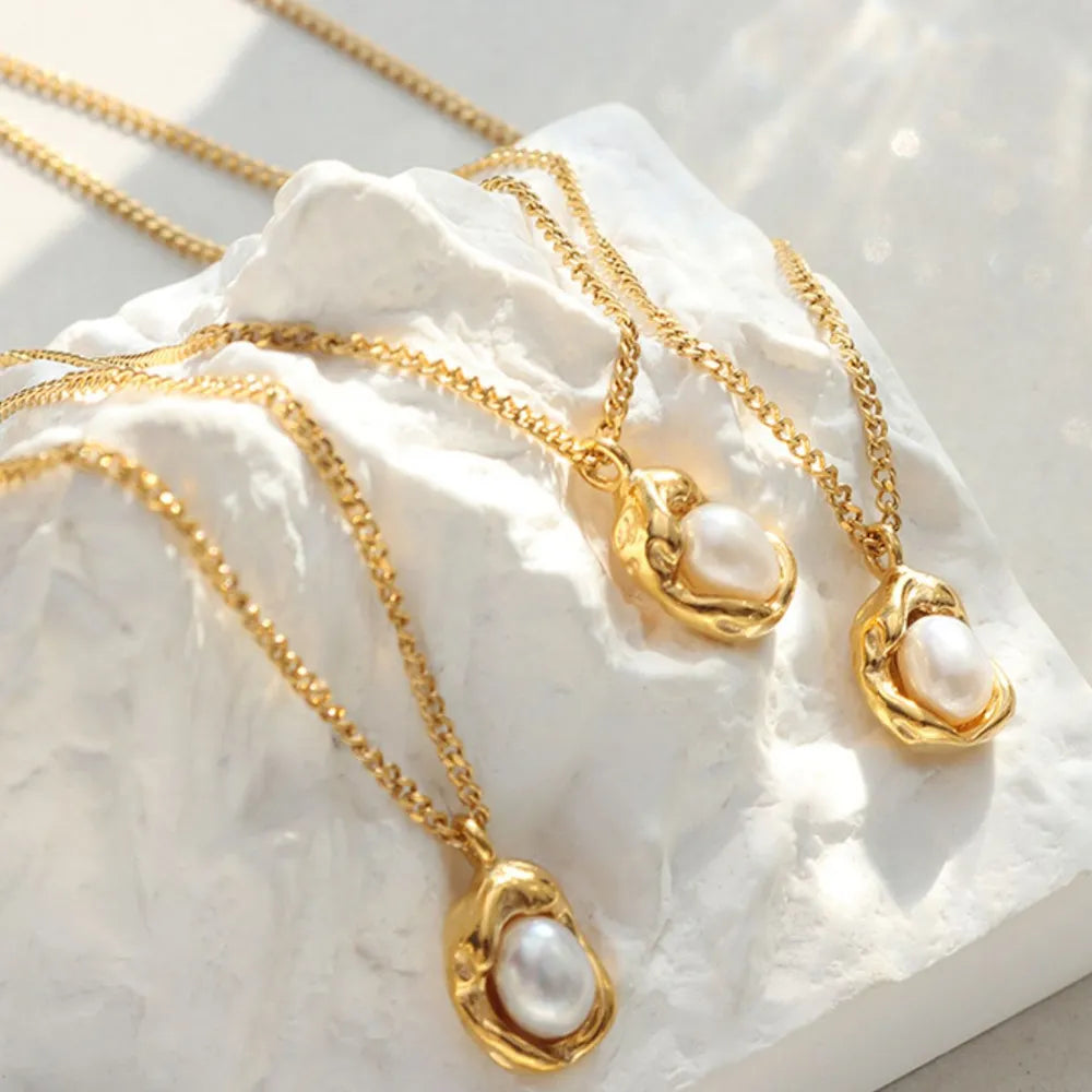 18K Gold-Plated Pearl Pendant Necklace - Fashorio