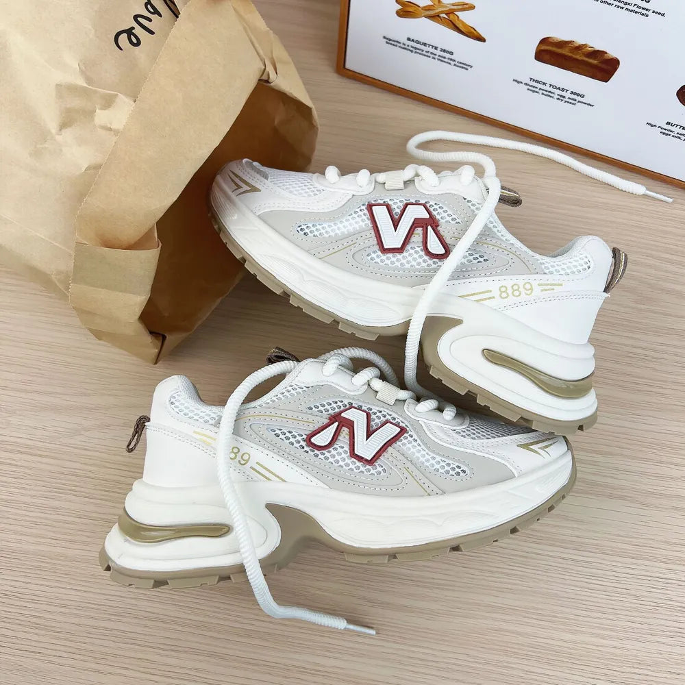 Contrast Letter Lace Up Athletic Shoes - Fashorio