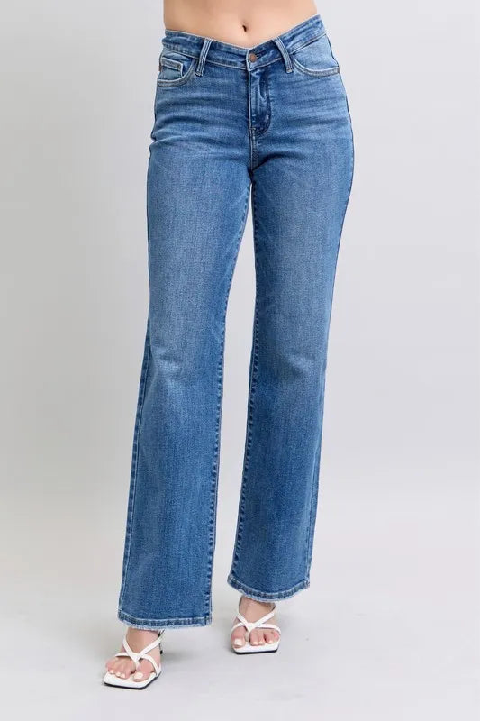 Judy Blue Full Size High Waist V-Front Vintage Wash Straight Jeans Plus Size DK - Fashorio