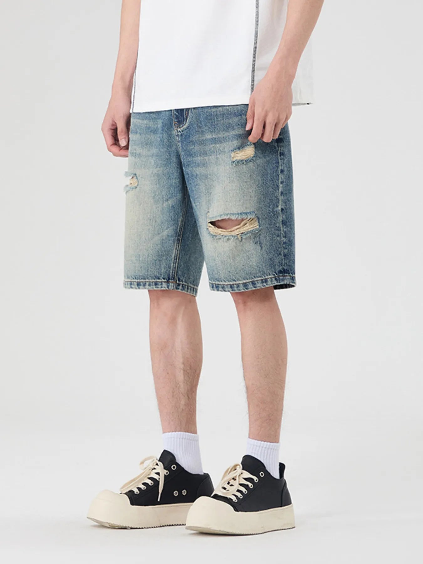 Men's Distressed Wide Leg Denim Shorts - Fashorio