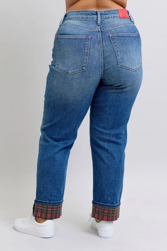 Judy Blue Full Size Mr Plaid Print Cuff Bf Jeans Plus Size - Fashorio