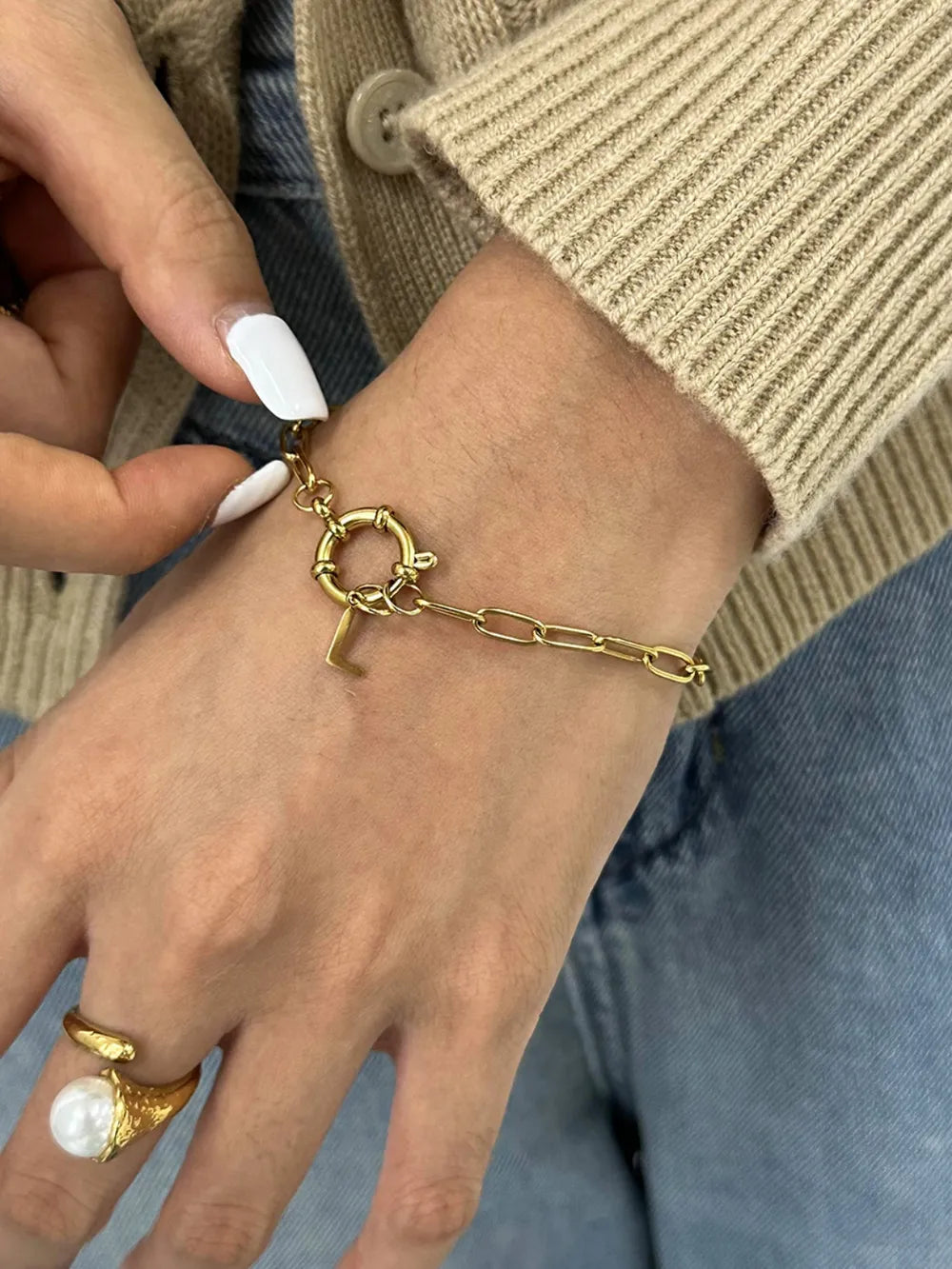 18K Gold-Plated Stainless Steel Letter L Bracelet - Fashorio