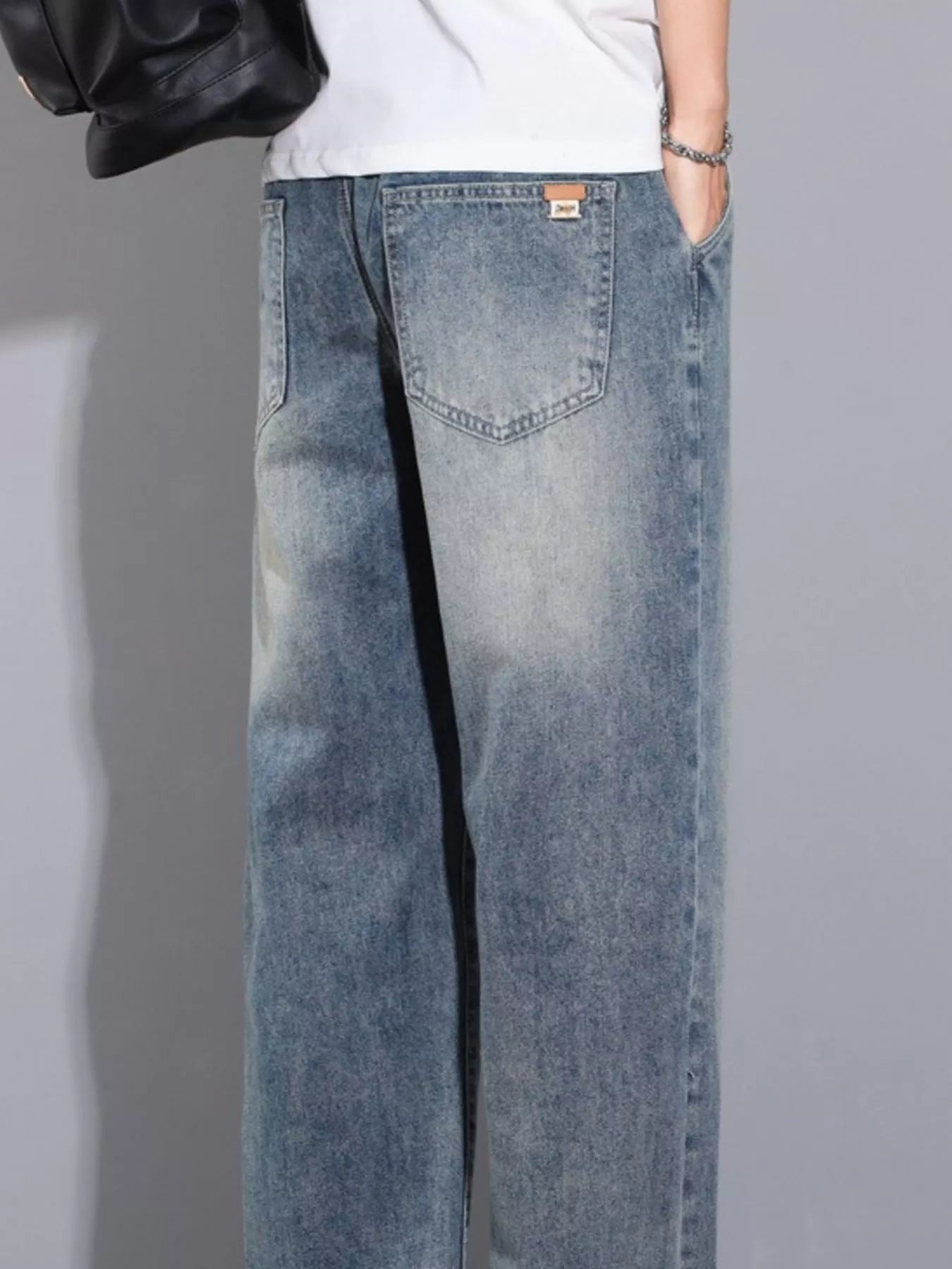 Men's Plus Size Pocketed Wide Leg Jeans - Fashorio