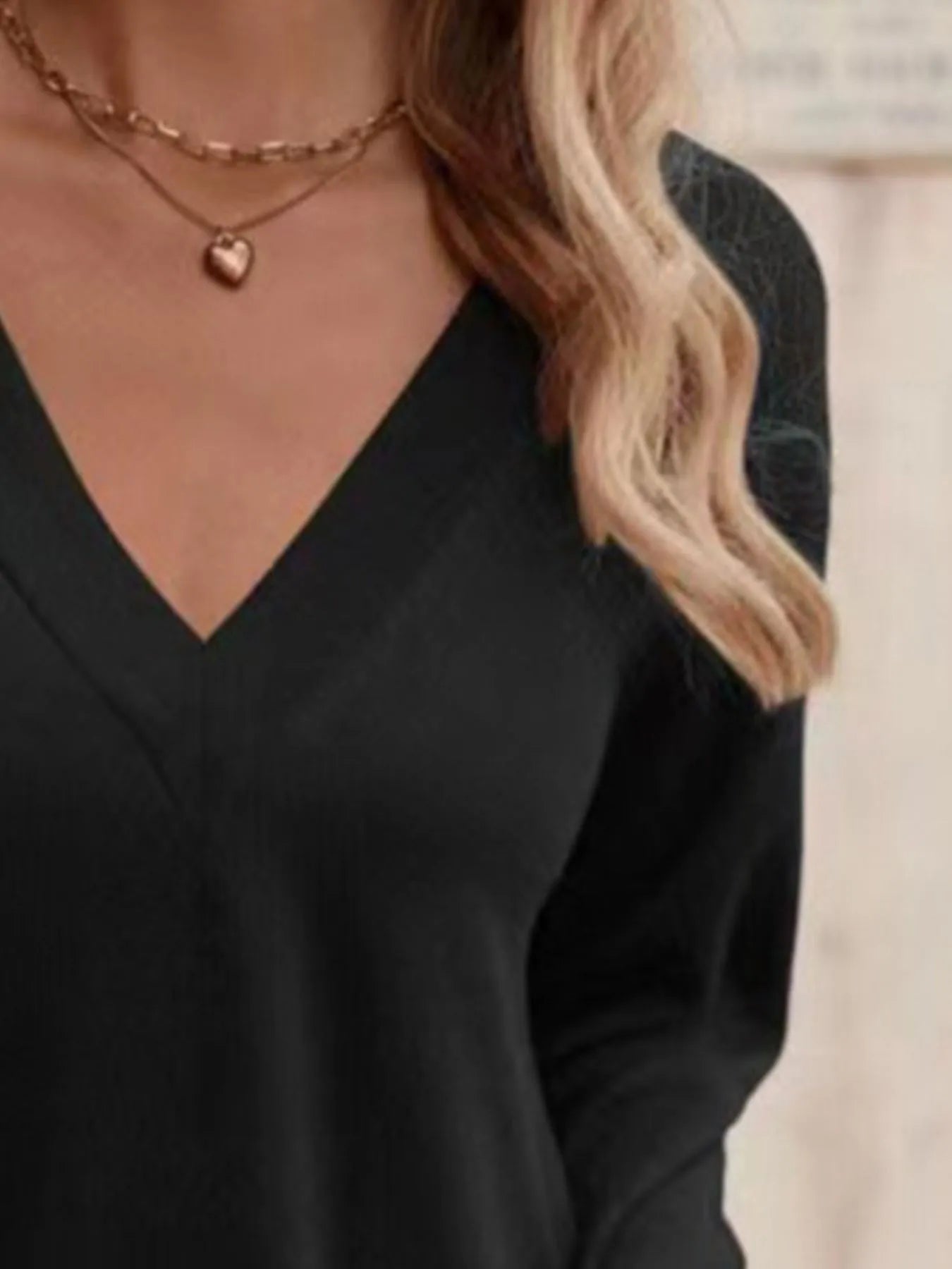 V-Neck Long Sleeve T-Shirt - Fashorio