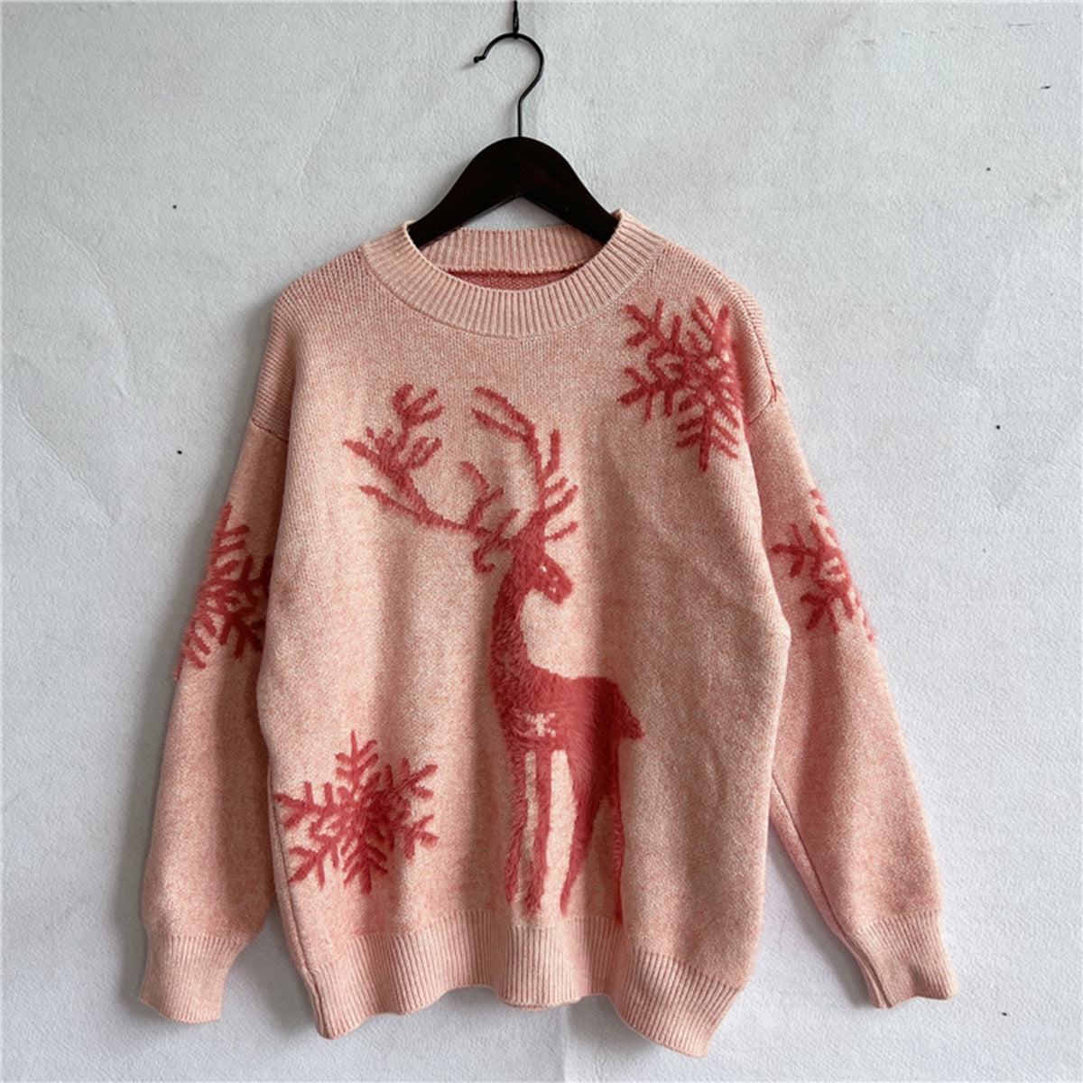 Reindeer and Snowflake Pattern Sweater - Fashorio