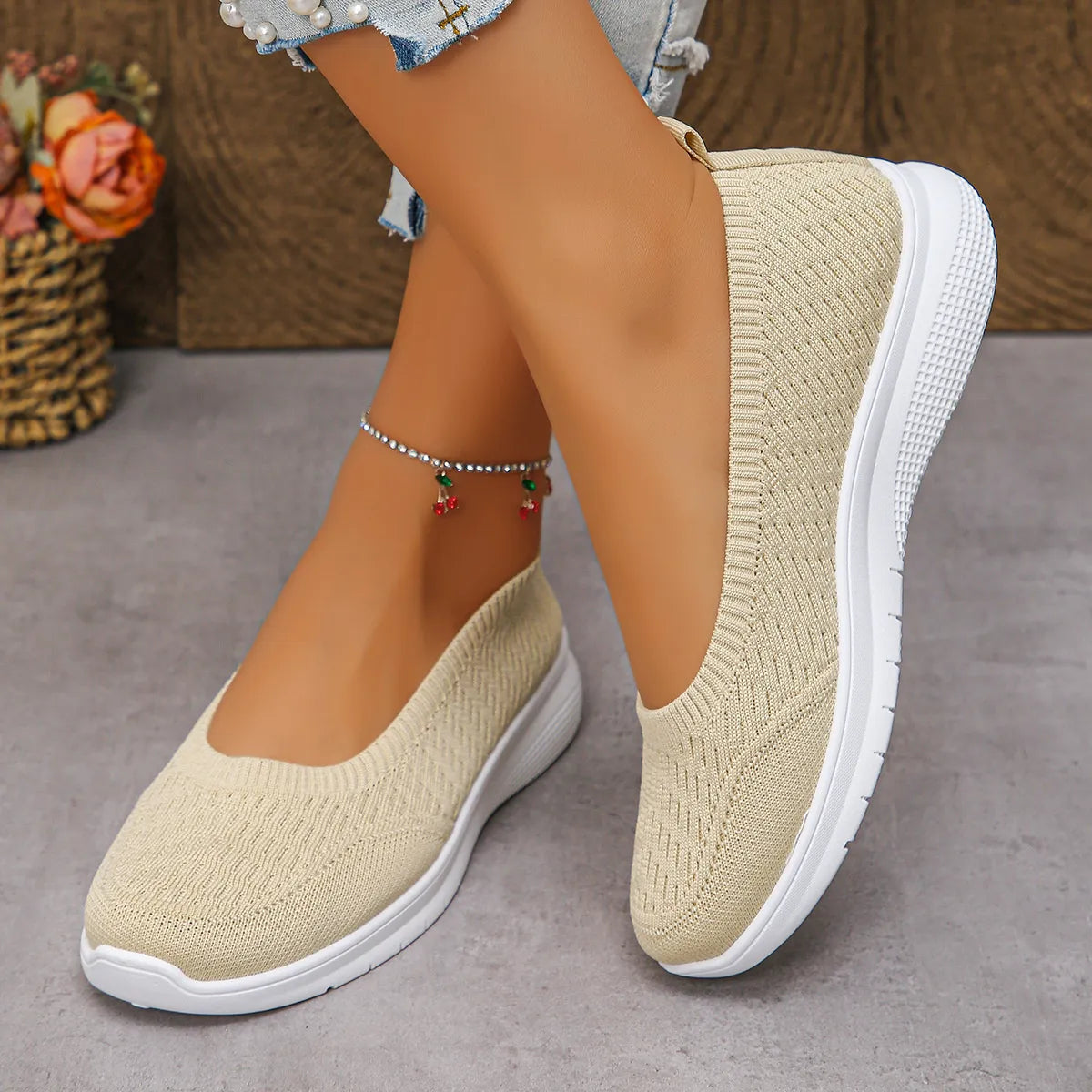 Round Toe Mesh Slip-Ons - Fashorio