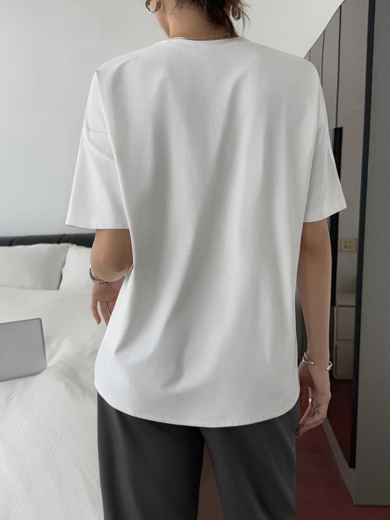 Round Neck Short Sleeve T-Shirt - Fashorio
