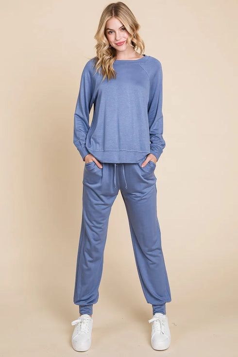 Super Lady Round Neck Raglan Sleeve Top and Pants Lounge Set - Fashorio