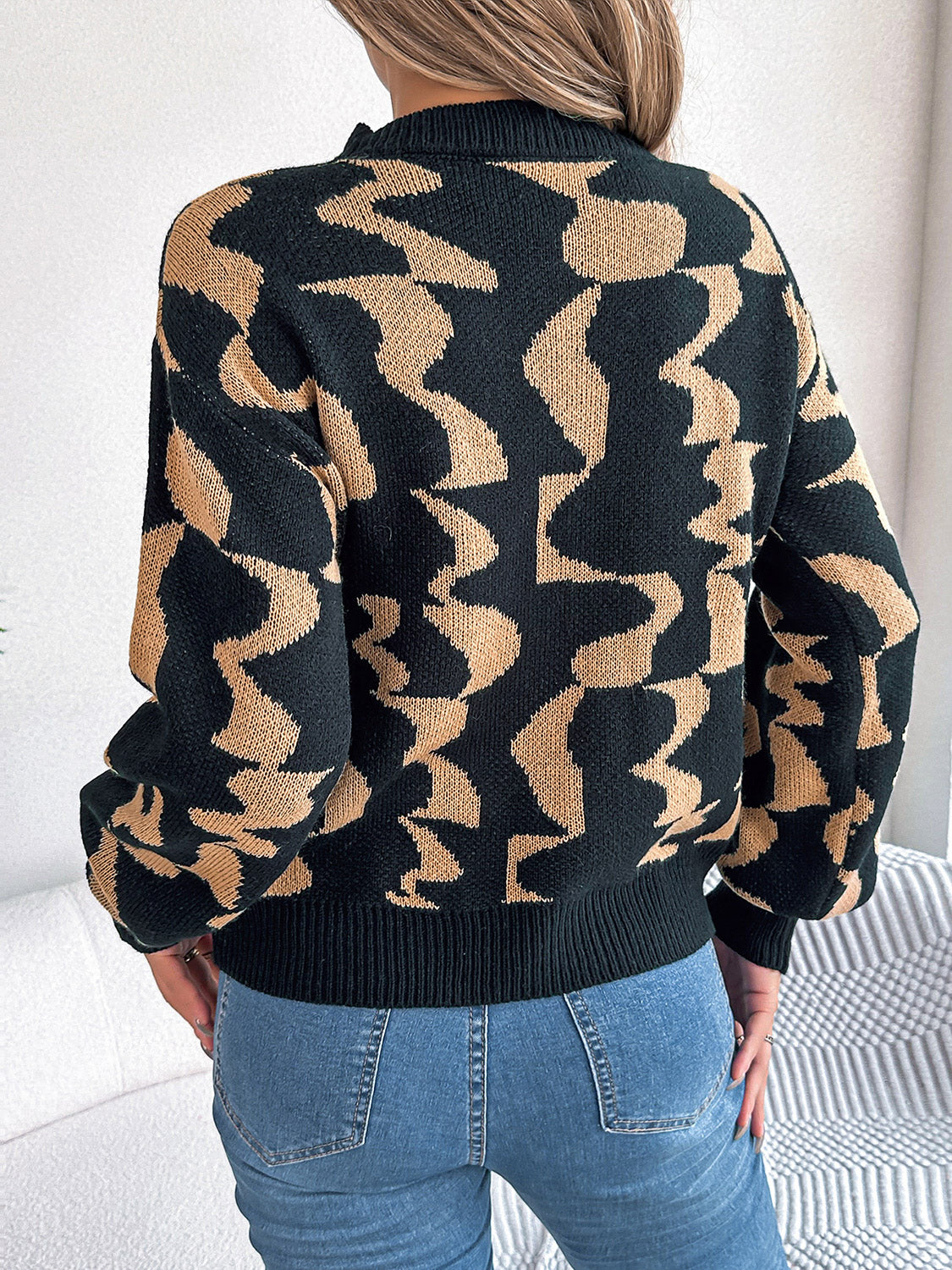 Round Neck Long Sleeve Sweater - Fashorio