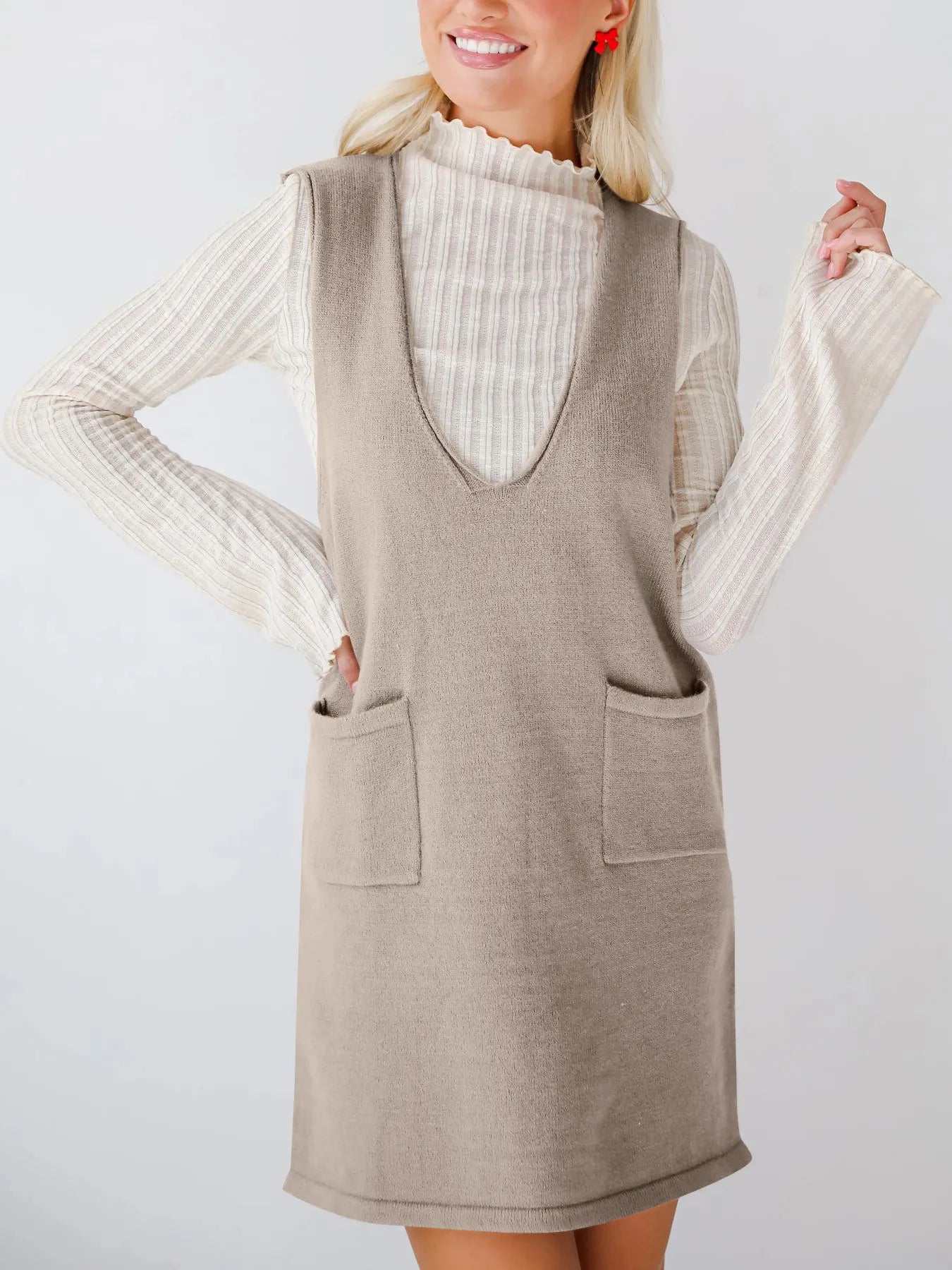 Sleeveless Knit Dress with Pockets Apricot - Fashorio