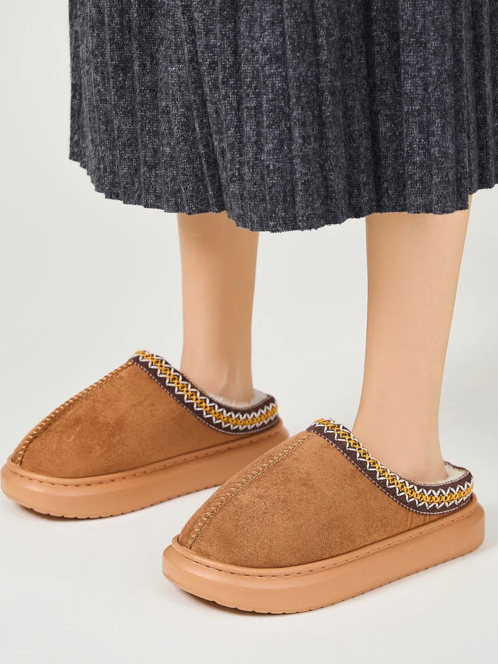 Faux Fur Suede Platform Slippers - Fashorio