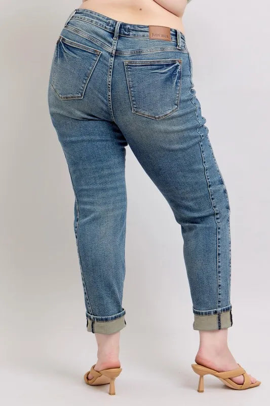Judy Blue Full Size Mid Rise Vintage Wash Double Roll Cuff Boyfriend Jeans Plus Size - Fashorio