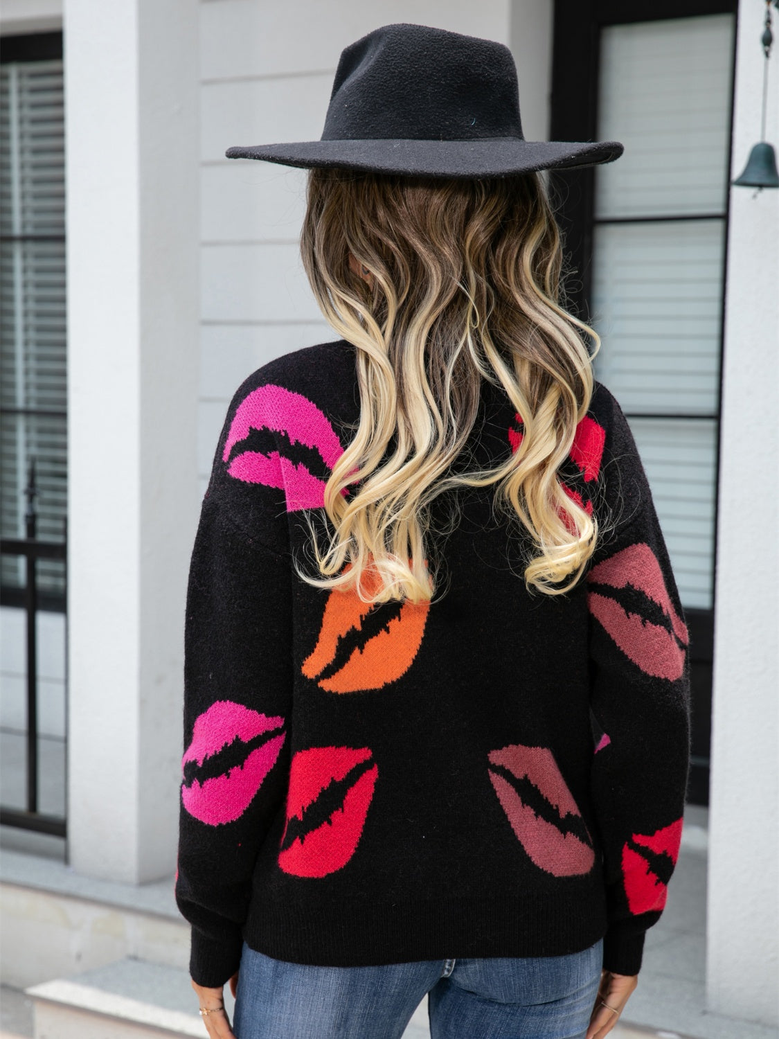 Angel Wings Lip V-Neck Drop Shoulder Sweater - Fashorio