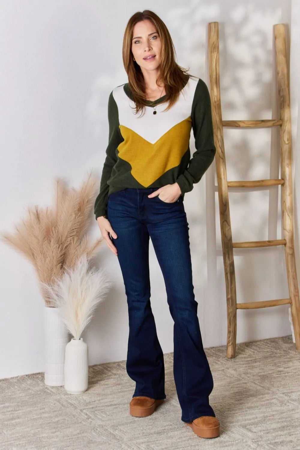Hailey & Co Full Size Colorblock V-Neck Blouse - Fashorio