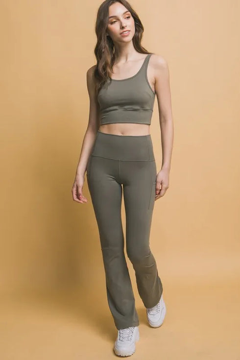 Love Tree High Waist Flare Active Leggings with Side Pockets - Fashorio