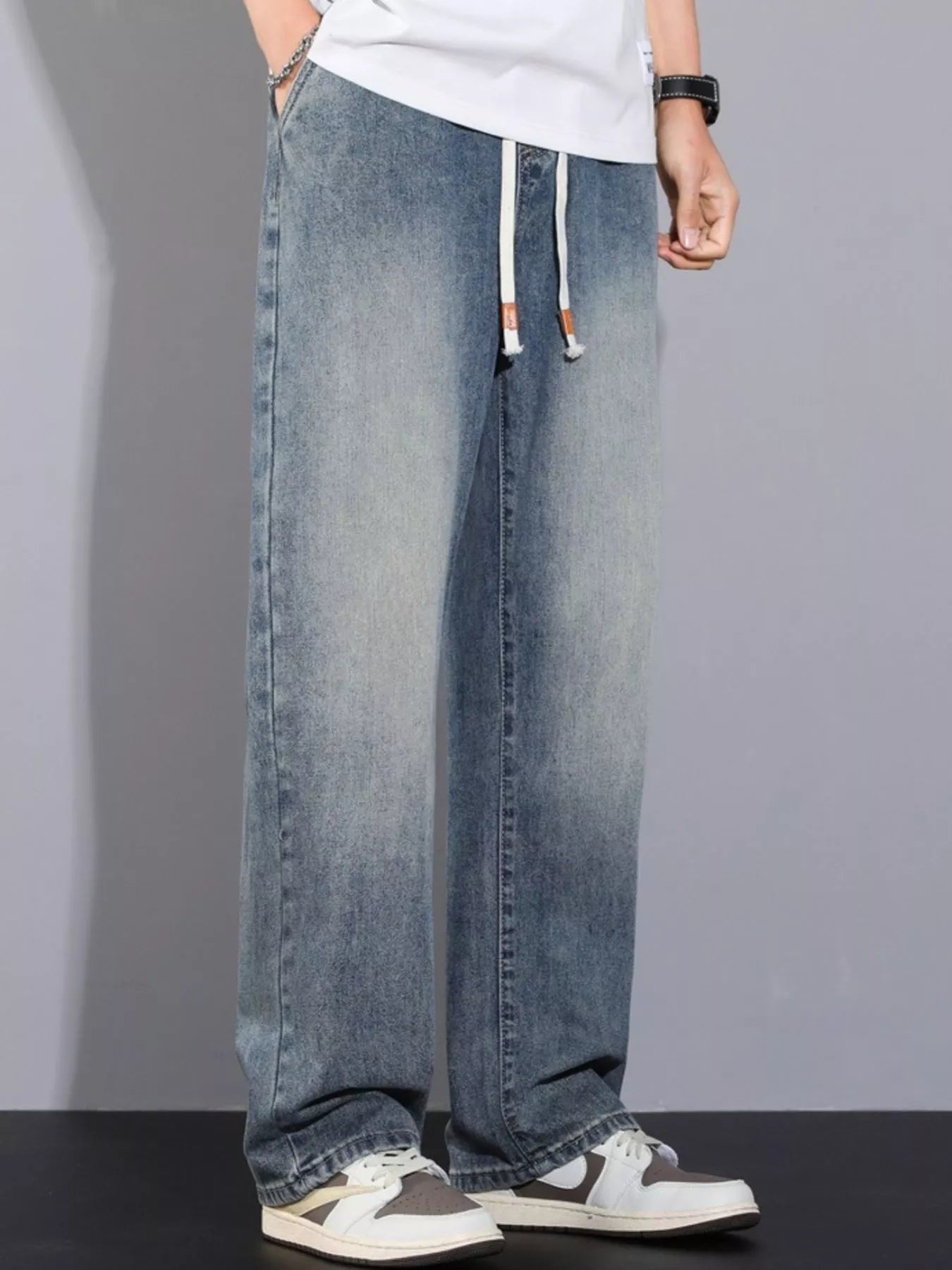Men's Plus Size Pocketed Wide Leg Jeans - Fashorio