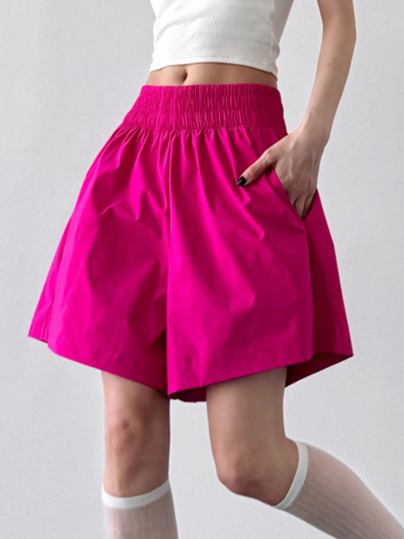 Smocked Wide-Leg Shorts Rose Red - Fashorio