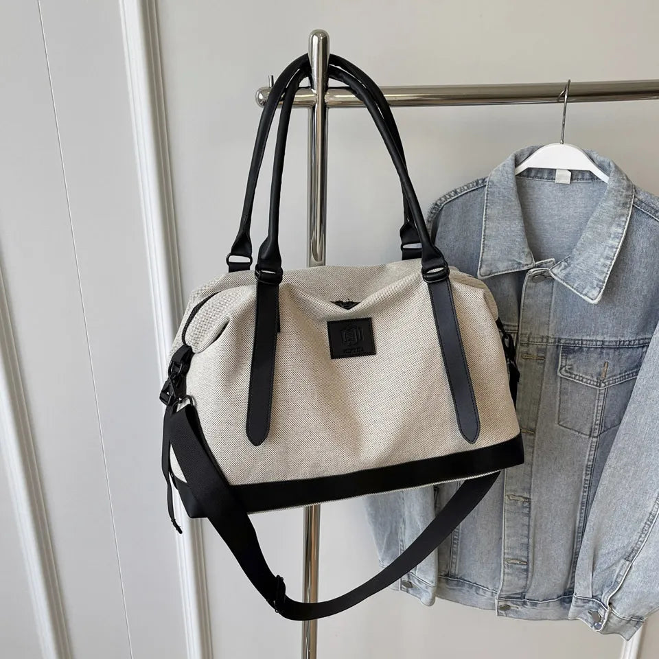 Contrast Travel Bag Black One Size - Fashorio