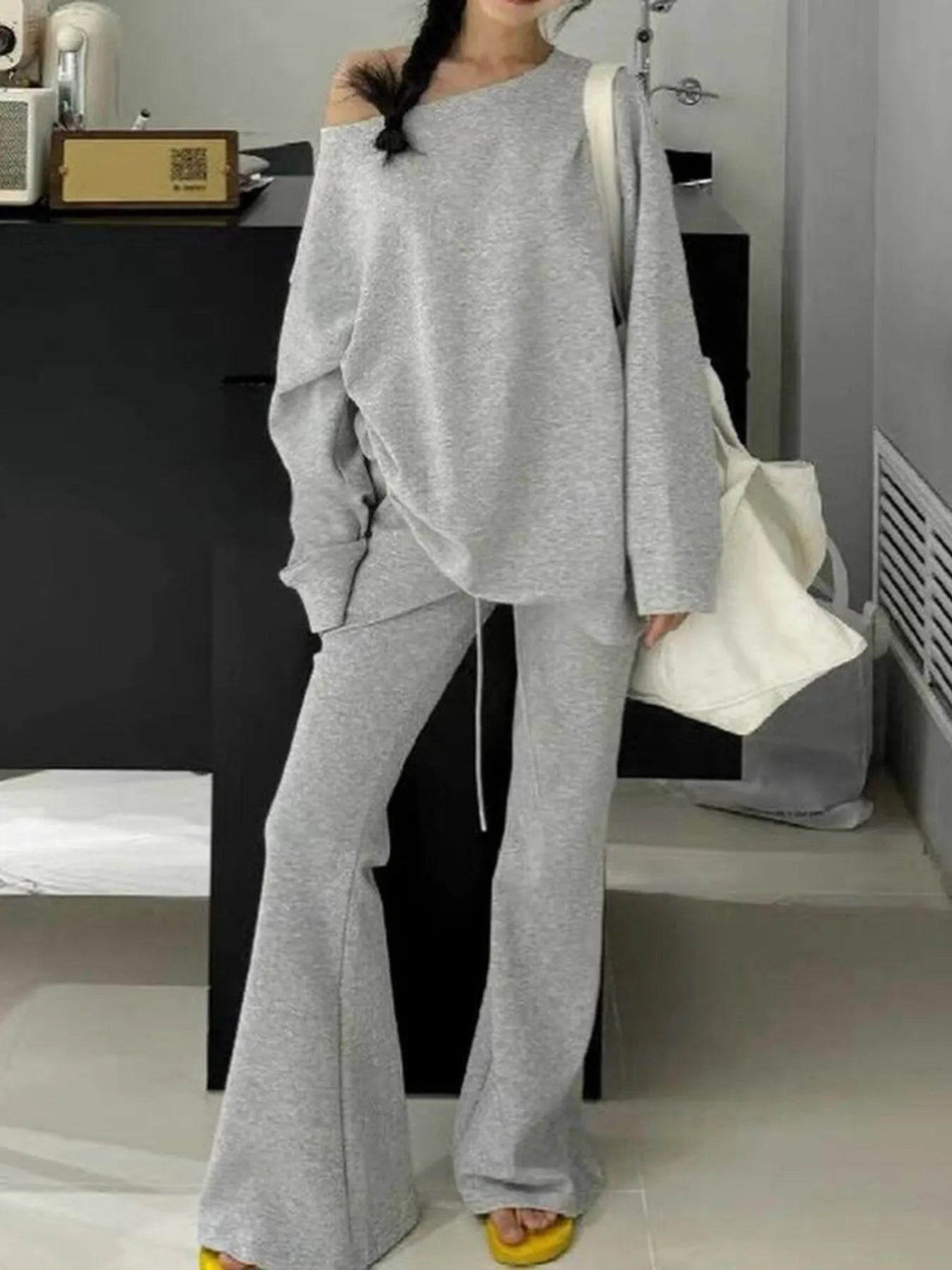 Off-Shoulder Top and Drawstring Pants Set - Fashorio