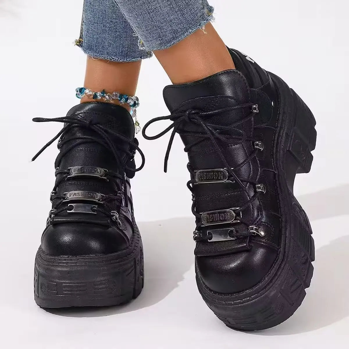Lace Up Platform Sneakers Black - Fashorio