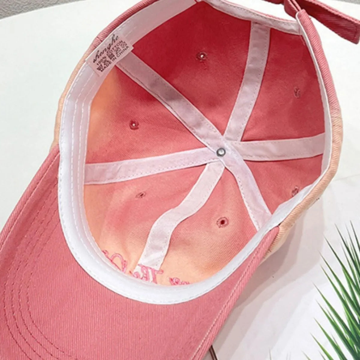 Embroidered Adjustable Cotton Baseball Cap - Fashorio
