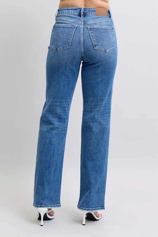 Judy Blue Full Size High Waist V-Front Vintage Wash Straight Jeans Plus Size - Fashorio