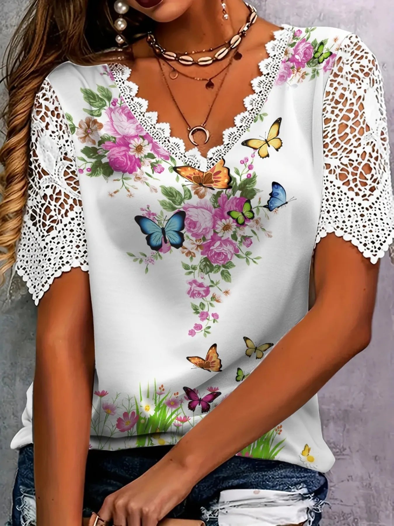 Full Size Printed Lace Sleeve V-Neck T-Shirt Plus Size Pink - Fashorio