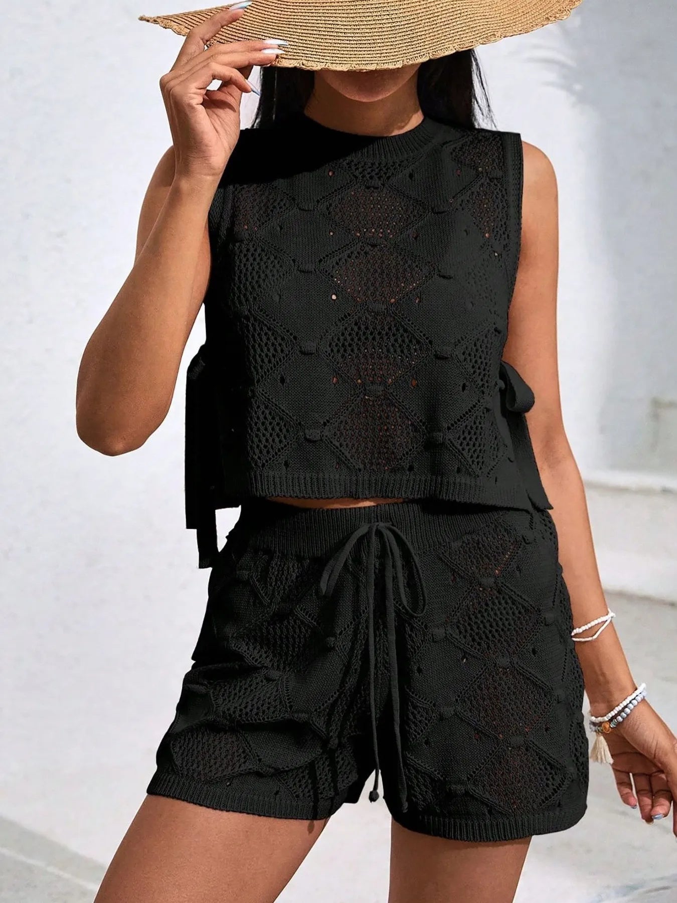 Diamond Pattern Sleeveless Top and Shorts Knit Set - Fashorio