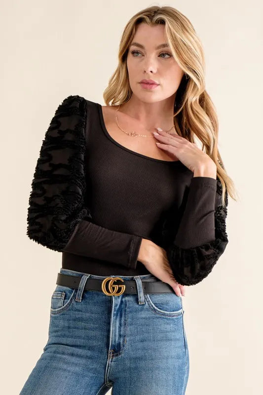 And The Why Textured Puff Sleeve Bodysuit - Fashorio