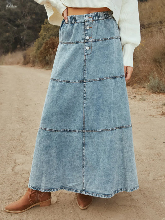 Button-Front Tiered Maxi Denim Skirt Snow Color - Fashorio
