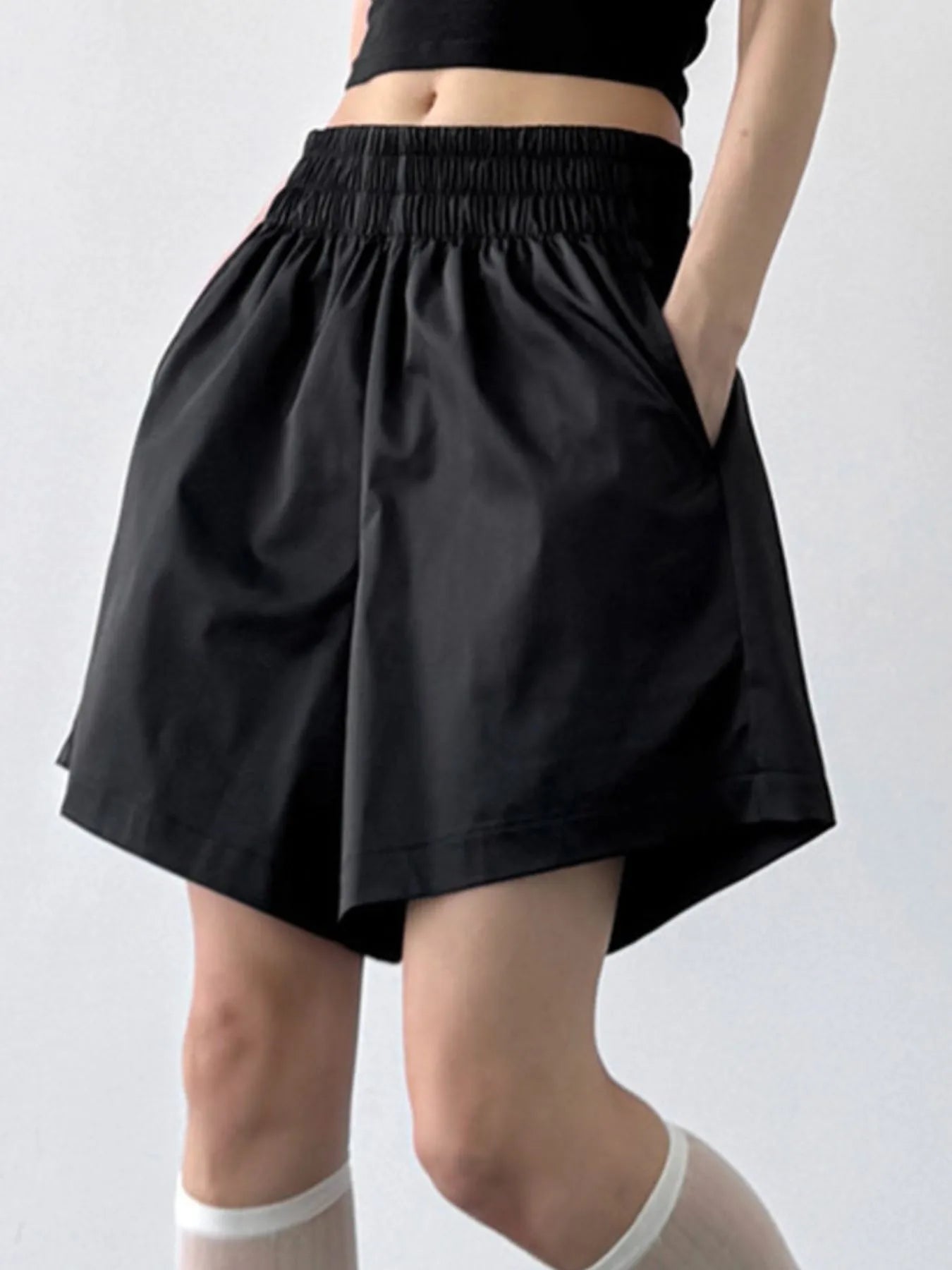 Smocked Wide-Leg Shorts - Fashorio