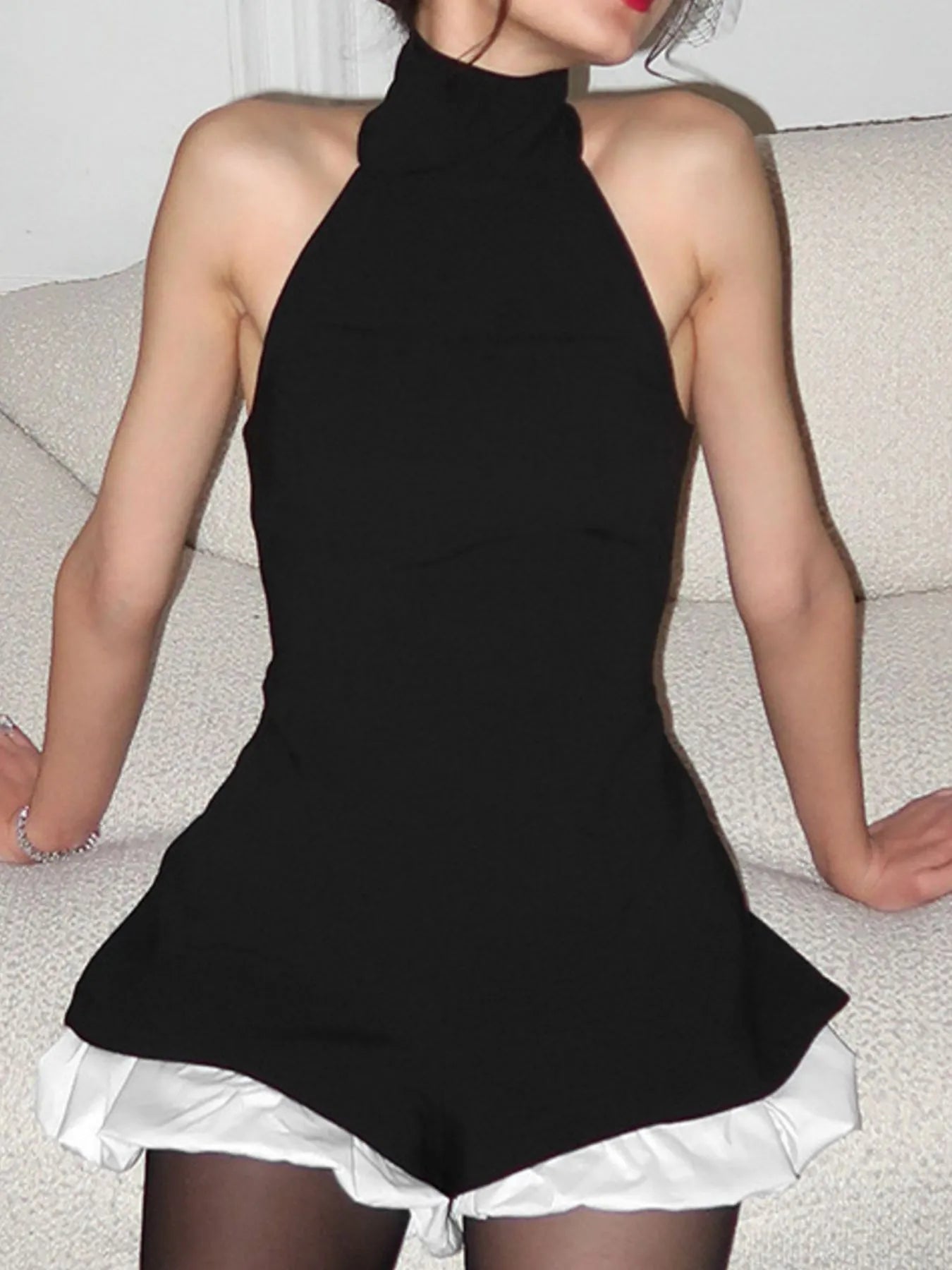 Halter Neck Ruffled Hem Romper - Fashorio