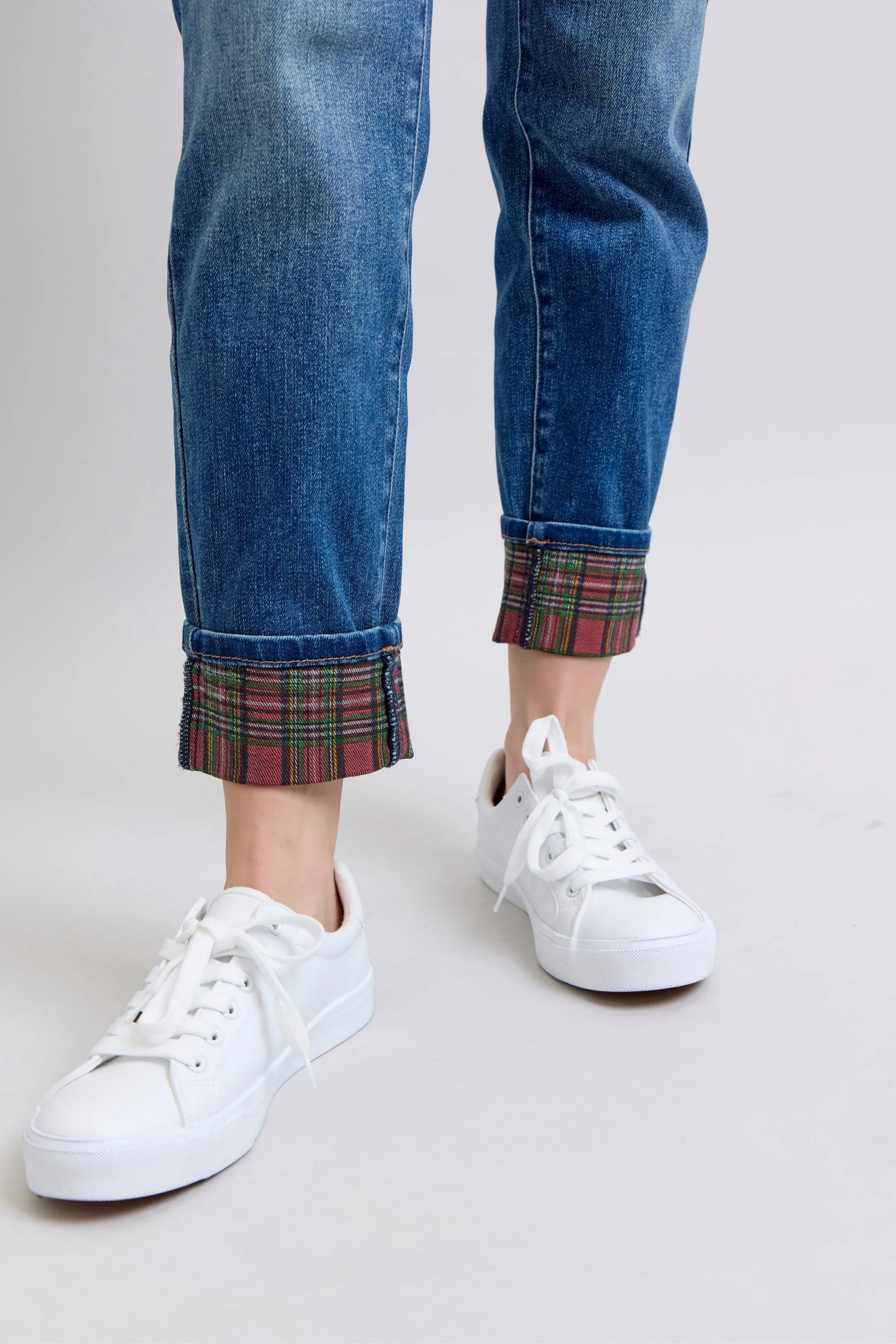Judy Blue Full Size Mr Plaid Print Cuff Bf Jeans Plus Size - Fashorio
