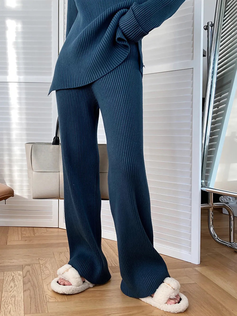 Mock Neck Raglan Sleeve Top and Pants Sweater Set - Fashorio