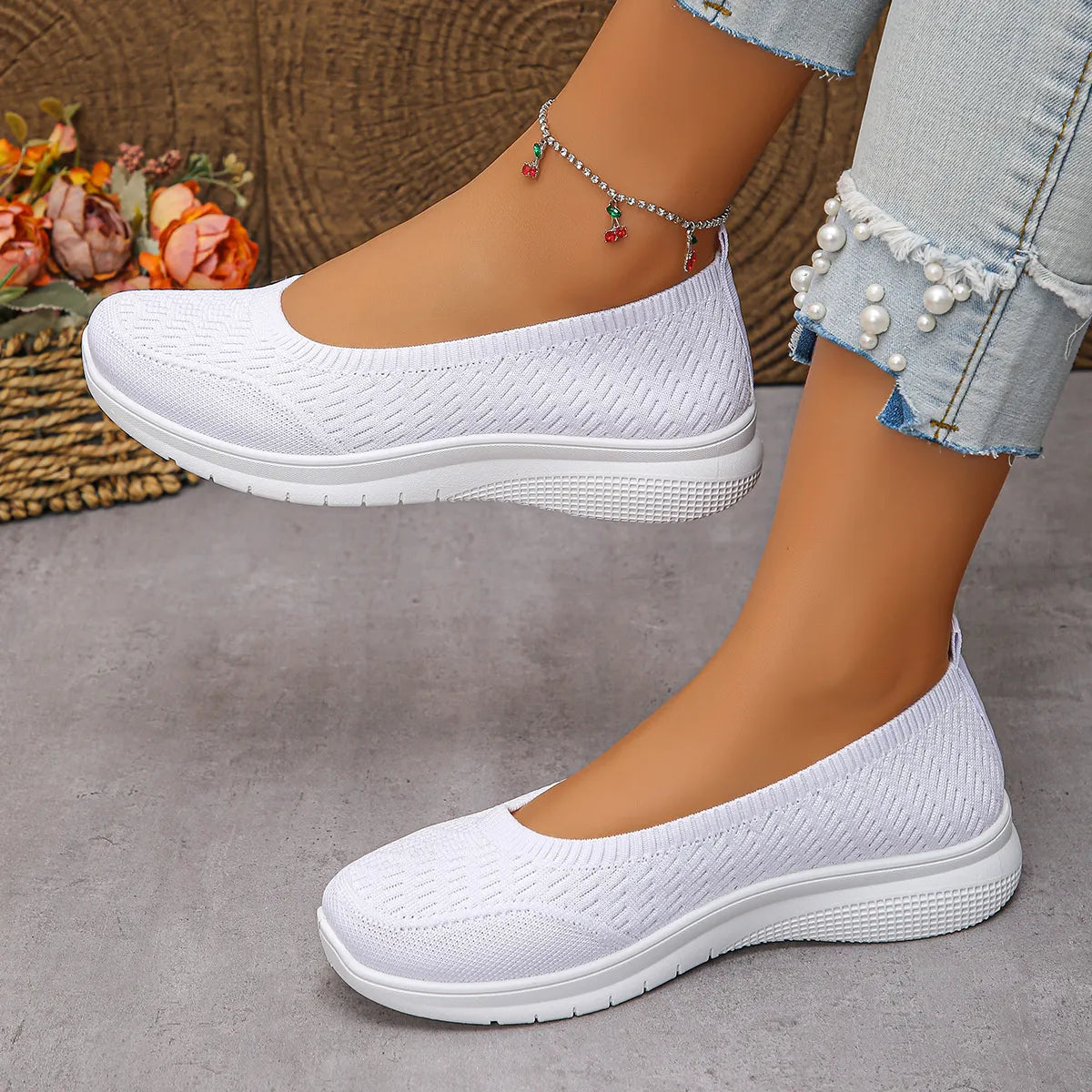 Round Toe Mesh Slip-Ons White - Fashorio