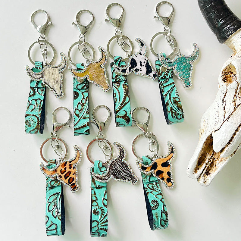 Rhinestone Bull Keychain - Fashorio