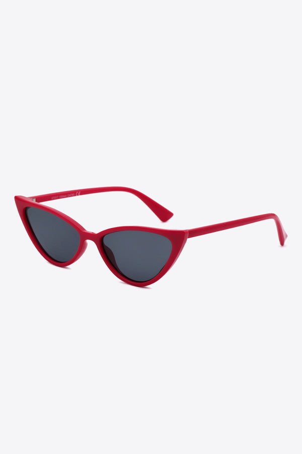 Polycarbonate Cat-Eye Sunglasses Deep Red One Size - Fashorio