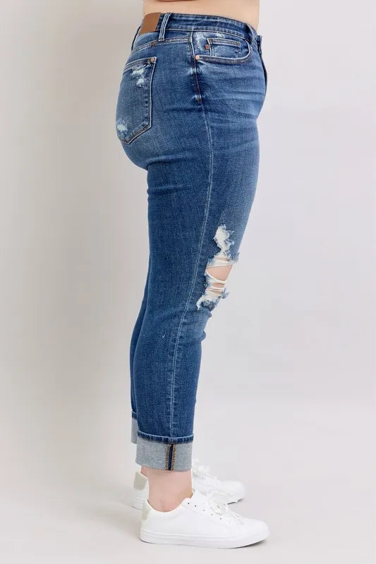Judy Blue Full Size Mid Rise Boyfriend destroy Jeans with Yoke Pockets and Faux Selvedge Cuff Plus Size - Fashorio