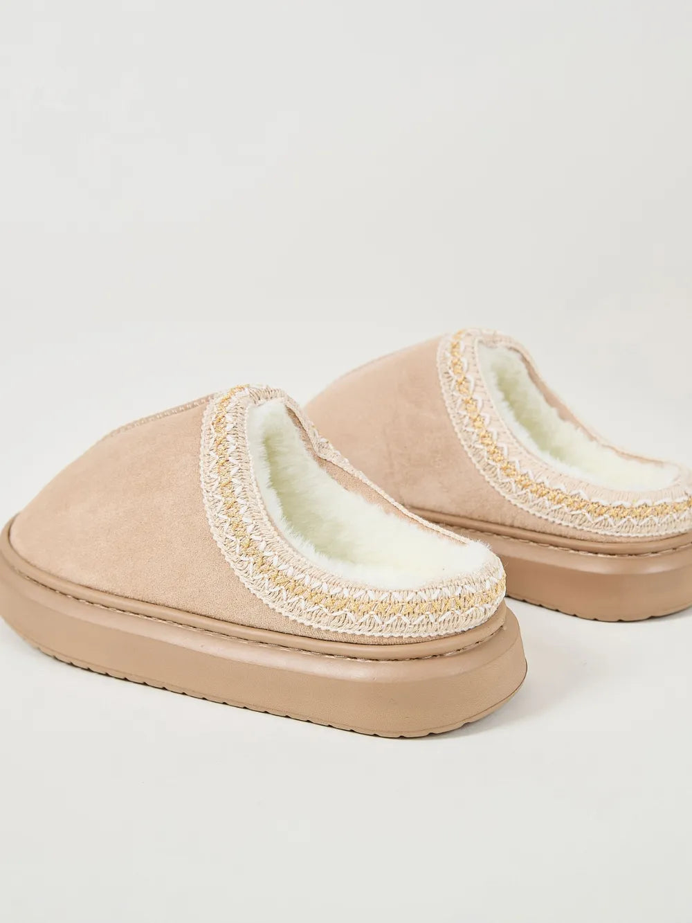 Faux Fur Suede Platform Slippers - Fashorio