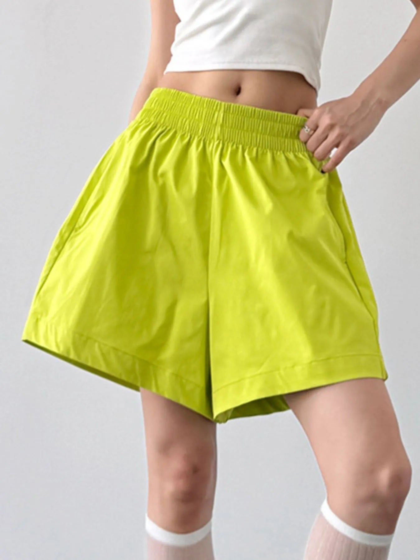 Smocked Wide-Leg Shorts - Fashorio