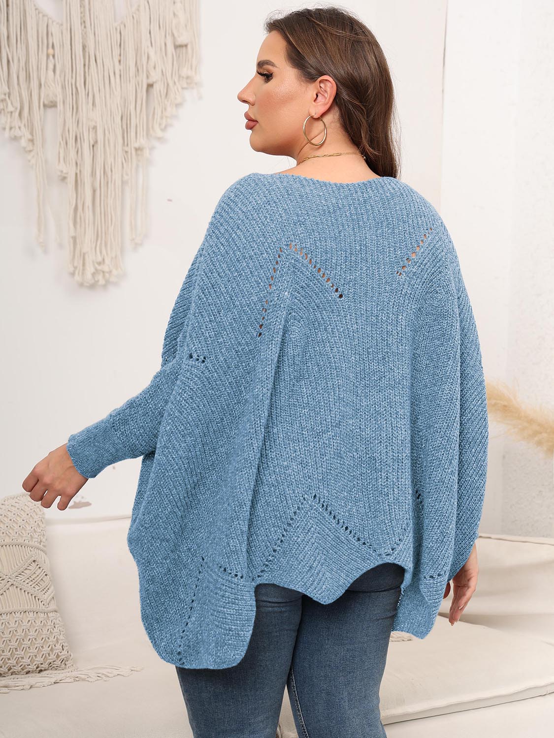 Plus Size Round Neck Batwing Sleeve Sweater - Fashorio