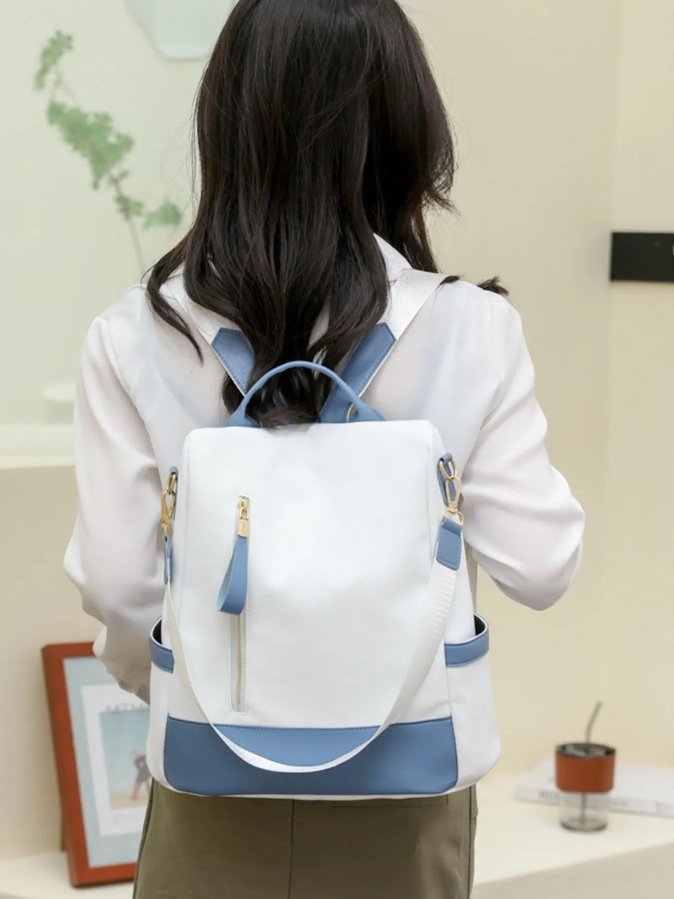 Color Block Convertible Backpack Bag - Fashorio
