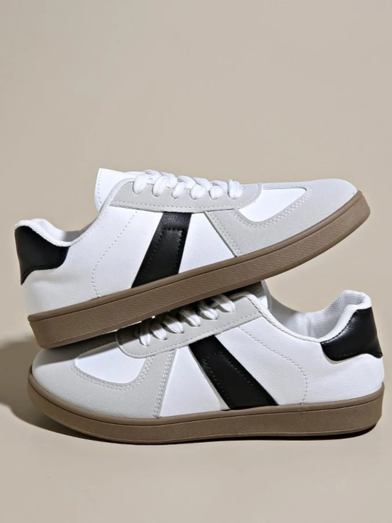 Stripe Lace Up Sneakers - Fashorio
