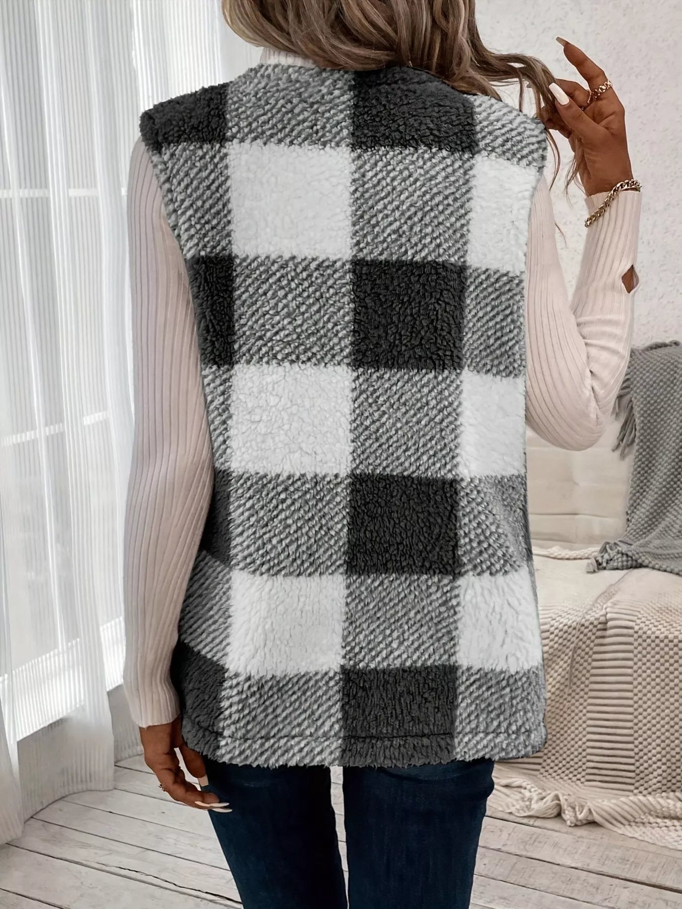 Plaid Sherpa Vest Coat with Pockets - Fashorio