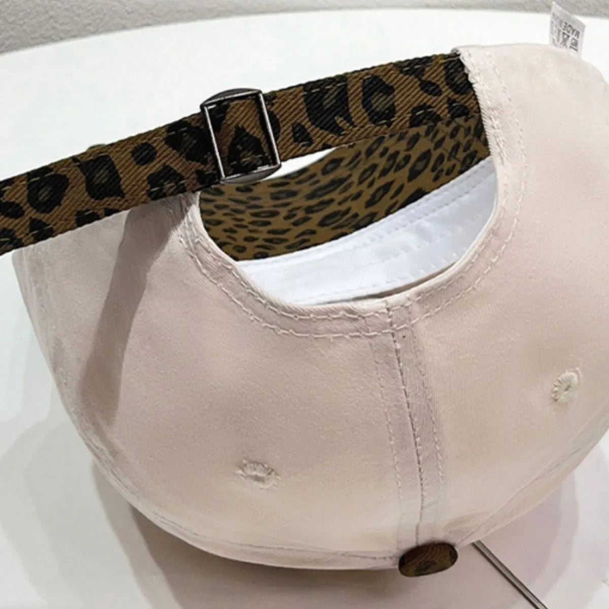 Leopard Print Baseball Cap with Embroidered Letter - Fashorio