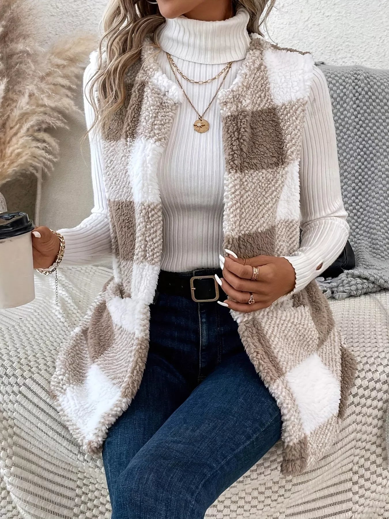 Plaid Sherpa Vest Coat with Pockets - Fashorio