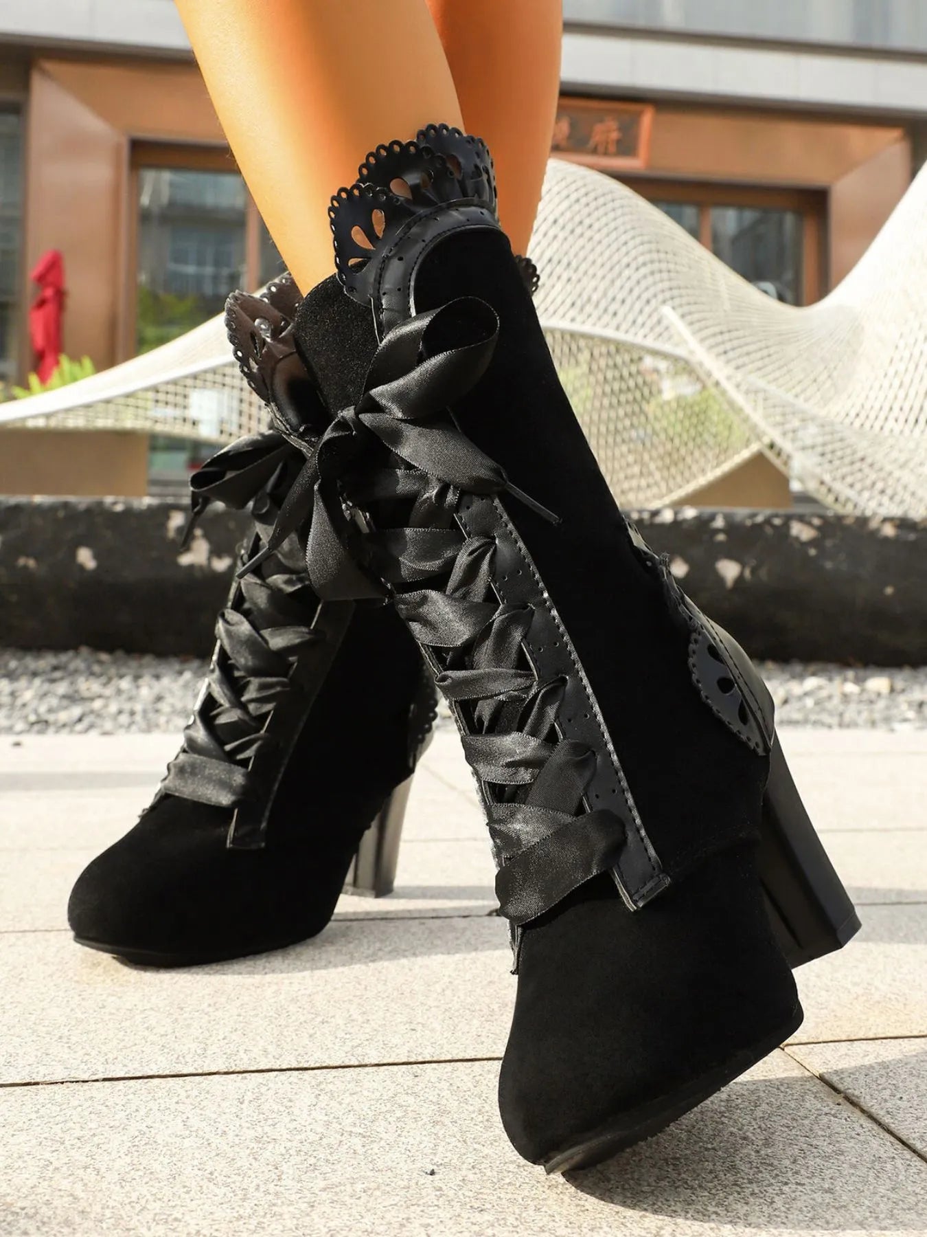 Lace Up Block Heels Boots - Fashorio