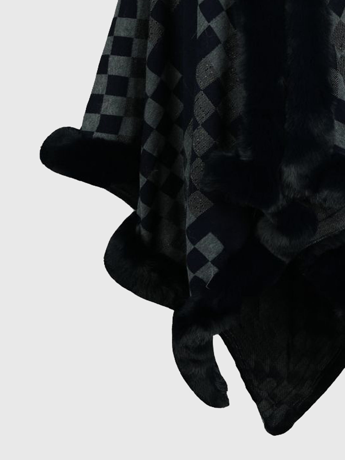 Checkered Faux Fur Trim Poncho - Fashorio