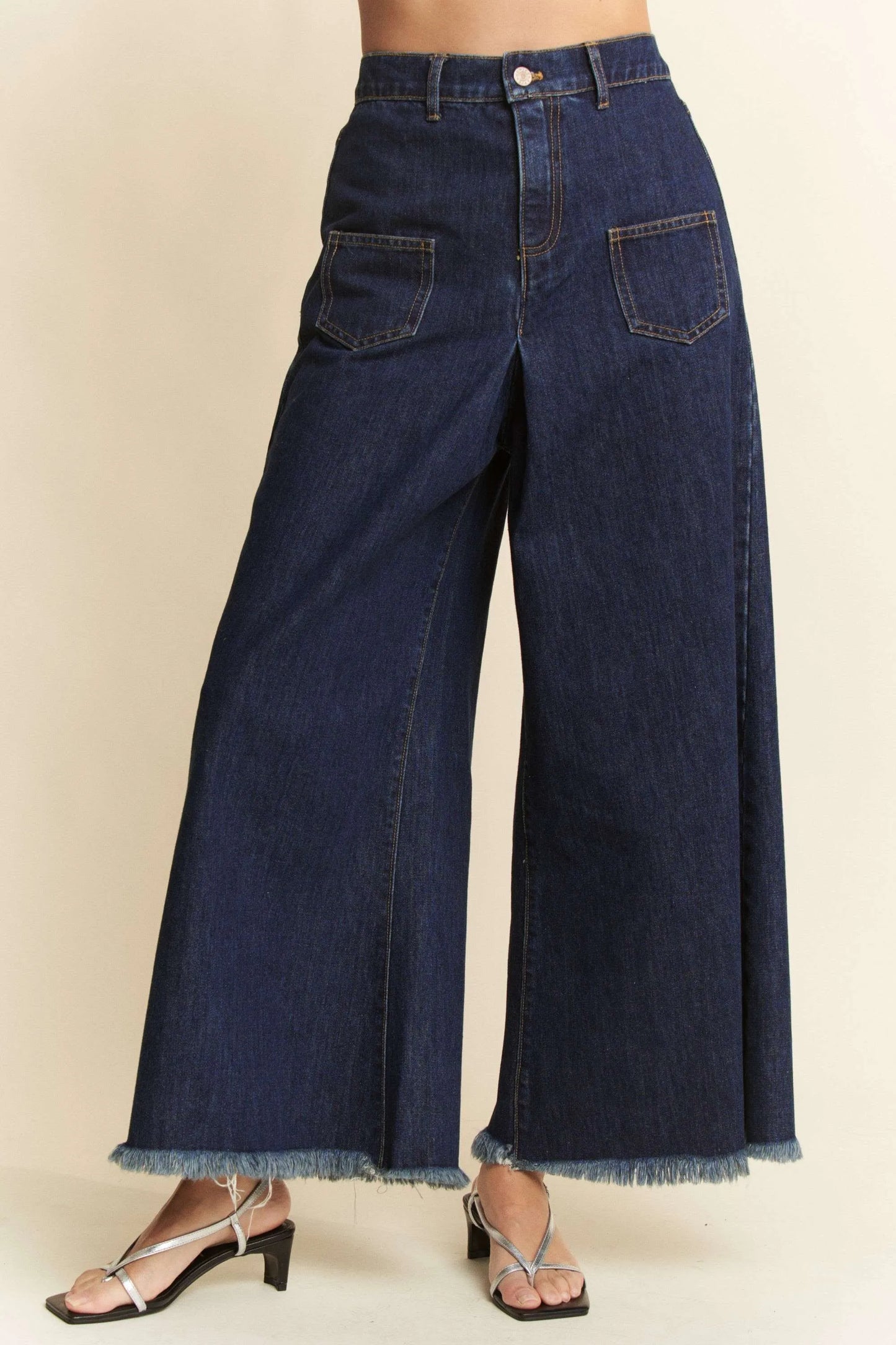 Davi & Dani Patch Pocket Wide Leg Culotte Jeans - Fashorio
